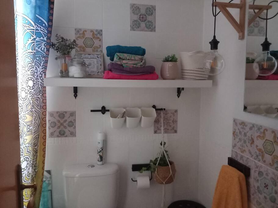 Casita Mona Y Acogedora Apartment Alaquas Bagian luar foto